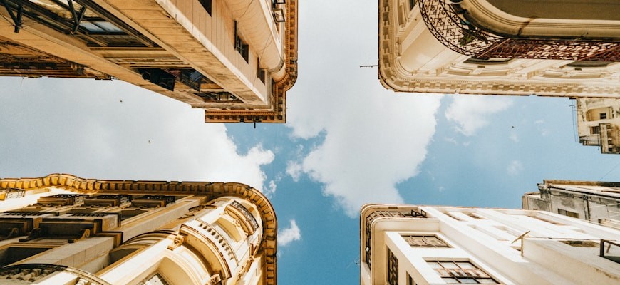 Blockchain Horizons: Predicting the Future of Real Estate through Tokenization