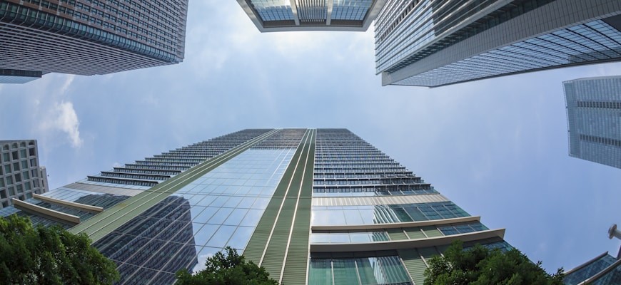 Strategic Insights for Successful Real Estate Investing in a Digital Era